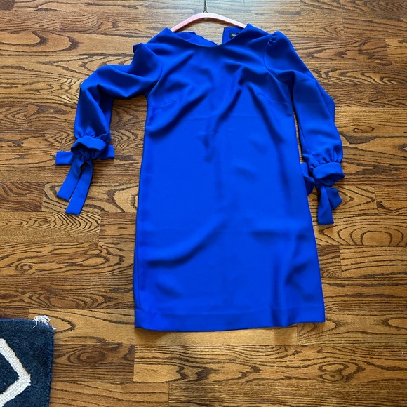 Banana Republic shift Dress.Royal blue. Long sleeve with ties at wrists - Picture 2 of 6